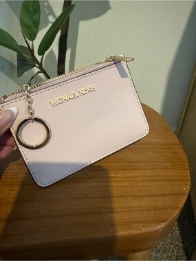 Michael Kors Pale Pink Saffiano Zip Card Case with Keyring